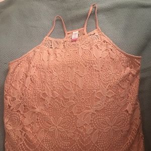 NWOT PINK LACE SLEEVELESS BLOUSE